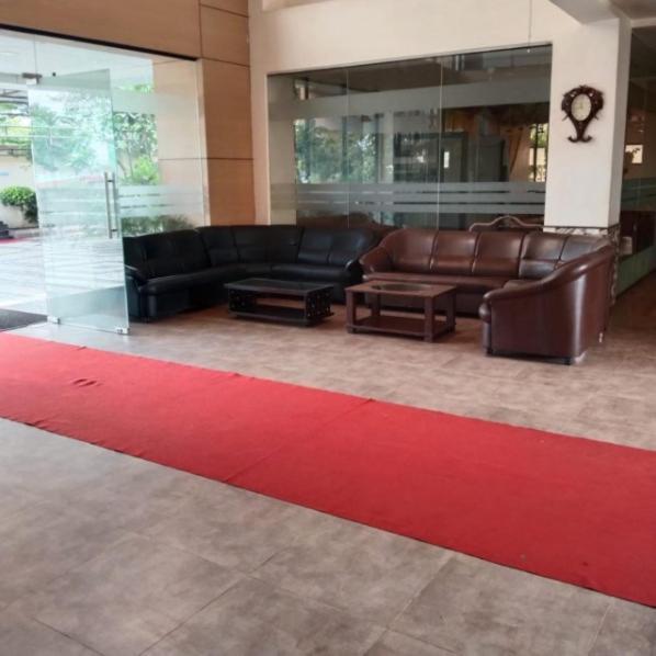 Hotel Swamiraj Indapur  Экстерьер фото